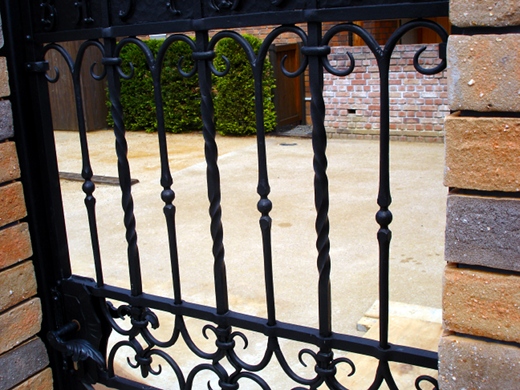 ���[�g�A�C�A������A����i�q�A�Α���